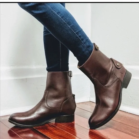 Frye | Shoes | Frye Melissa Button Back Zip Short Brown Boot  display picture 2